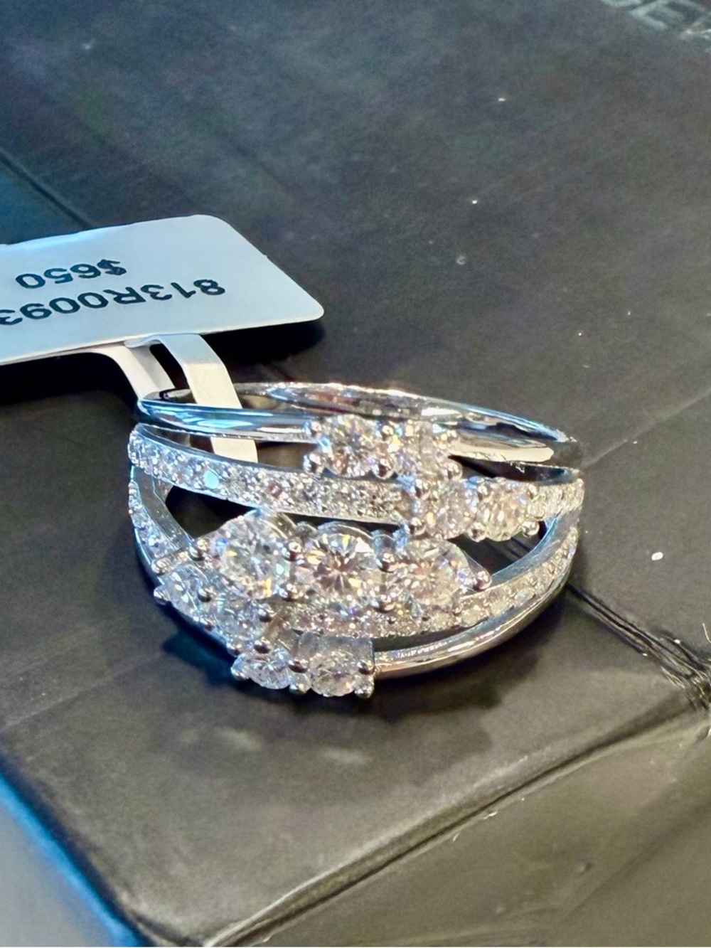 This is a 1.47 CT Moissanite Ring crafted in S925 Sterling Silver